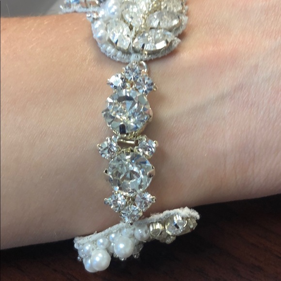 A.B. Ellie Ulla Bracelet with pearls and crystals - Picture 5 of 5